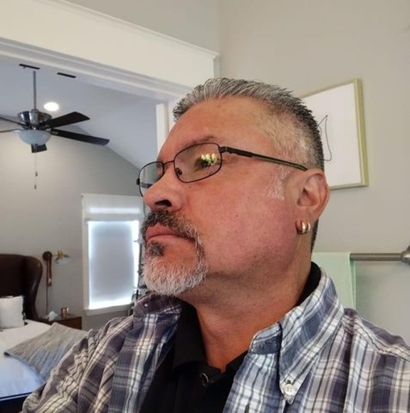 Meet your Posher, Alberto - Picture 1 of 1